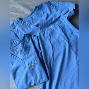 Figs Catarina scrub top XXS ceil blue